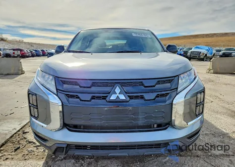 2024 Mitsubishi Outlander Sport S/Se z USA, uszkodzony, nr VIN JA4ARUAU4RU017550